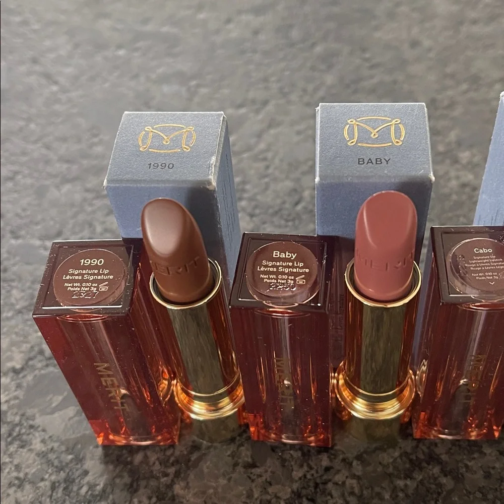 Merit Signature Lip Lightweight Matte Finish choose from 6 shades